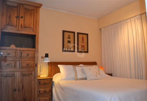 Imagen 7 de 9 de Apartamento Frente Al Mar, Mansa - Punta Del Este Mansa