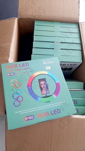 Imagen 2 de 6 de Aro Luz Led Rgb 36cm + Tripode + 2 Soportes + Doble Control