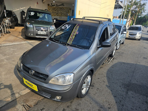 Chevrolet Corsa Sedan 1.8 Flex Power 4p