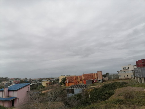 Imagen 5 de 21 de Manz 134 Solar 5 Y 25 En Punta Del Diablo