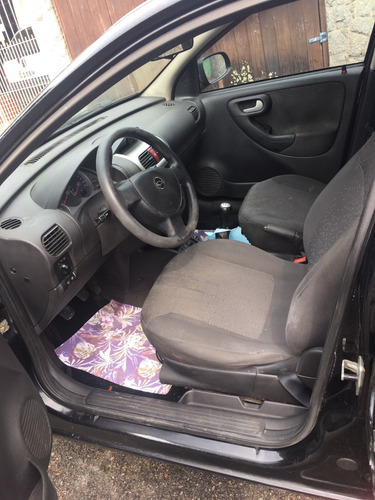 Imagem 8 de 8 de Corsa Premiun Hetech 1.4 Flex 4 Portas