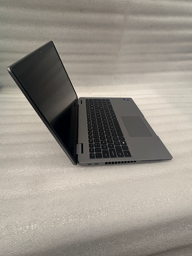 Laptop Dell Latitude 5540 I7 13th 16 Ram 512 Ssd 15in (Usado)