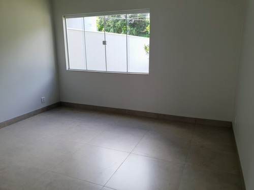 Casa Com Piscina 2 Quartos E Uma Suíte