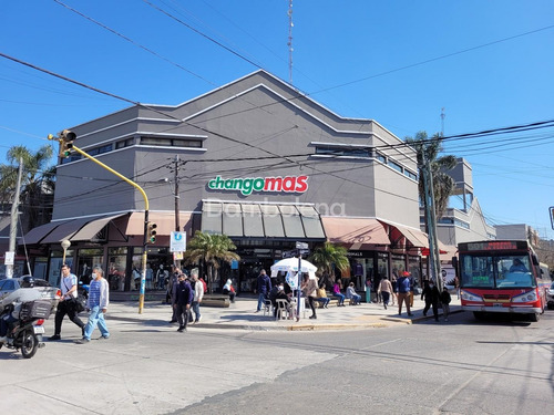 Imagen 1 de 5 de Local En Venta Ubicado En Moreno, G.b.a. Zona Oeste