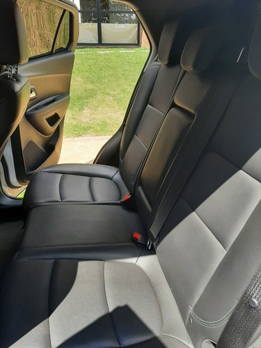 Imagem 10 de 11 de Chevrolet Tracker 2016 1.8 Ltz Aut. 5p