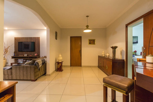 Imagem 5 de 28 de Linda Casa Próximo Ao Villefort Do Fonte Grande - 25116
