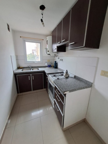 Imagen 12 de 14 de Departamento En Venta En Castelar Sur