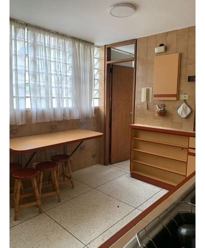 Se Vende Apartamento 166.5m2 Cumbres De Curumo 8390