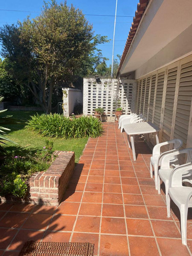 Casa En Venta - 3 Dormitorios - Parque Velez Sarsfield