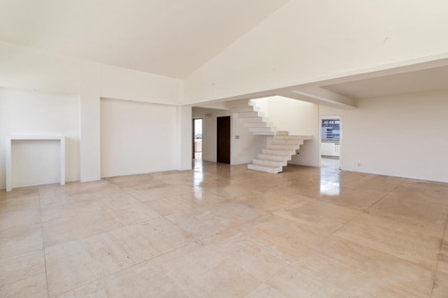 Imagen 5 de 14 de Vende Hermoso Ph Con Vista Al Campo De Golf