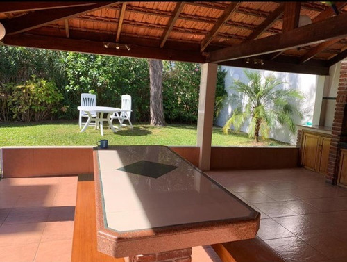 Vendo Casa De 4 Dorm , 4 Baños , Buen Terreno, Ref 696