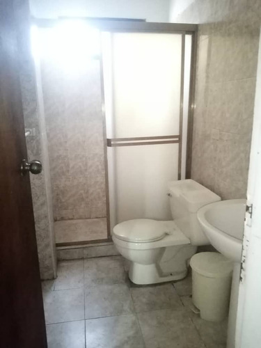 Venta De Casa 3 Niveles Con Locales Valle Verde San Diego 26-79