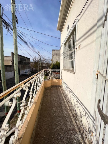 Imagen 7 de 17 de Venta Ph 4 Ambientes Con Balcón Y Terraza En Bernal Oeste (30190)