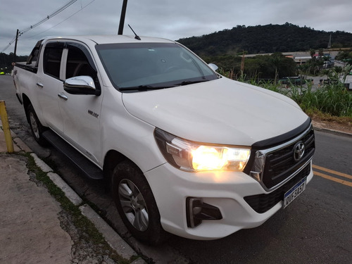 Toyota Hilux 2.8 Std Power Pack Cab. Dupla 4x4 Tdi 4p