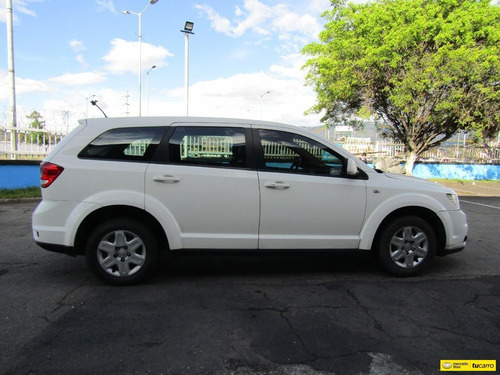 Dodge Journey Se