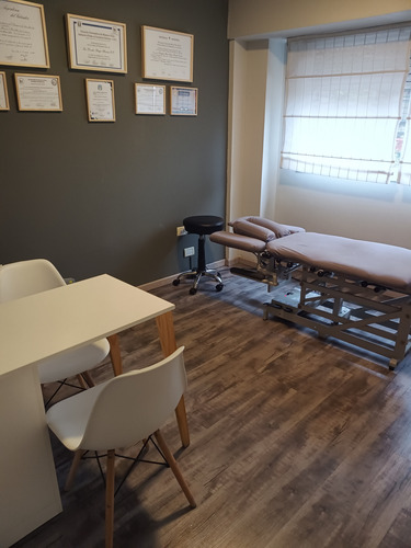 Alquilo Espacio En Consultorio De Kinesiología