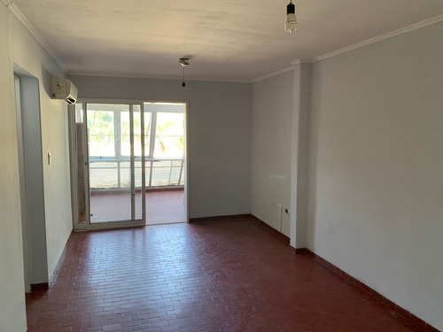Imagen 18 de 21 de Vendo Departamento 2 Dorm Zona Barrio Jardin, Hipodromo, San Fernando Con Balcon