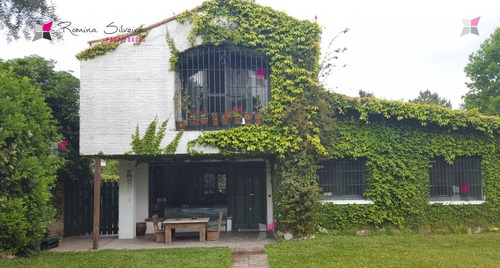 Hermosa Casa En Venta Y Alquiler De Verano - Ref: 7893