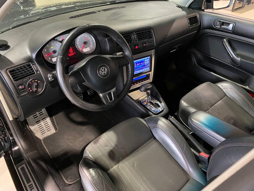 Imagem 8 de 12 de Volkswagen Golf 2.0 Black Edit Aut.