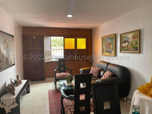 Imagen 4 de 26 de Julio Latouche Vende Casa La Esmeralda 22-21755 Jj35