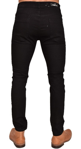 Imagen 3 de 5 de Pantalón Jean Negro Semichupin De Gabardina Talles Grandes