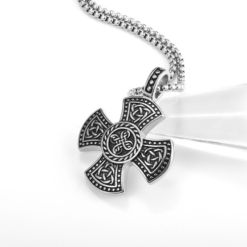 Collar De Cruz De Runa Celta Vikinga De Acero Inoxidable