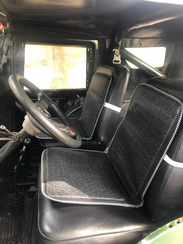 Willys Hurricane 4x4