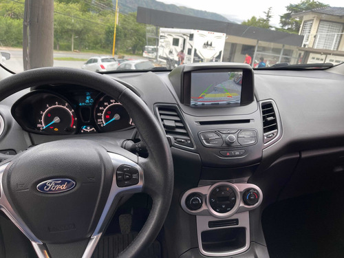 Ford Fiesta Kinetic Design 1.6 Sedan Se Plus 120cv 2018