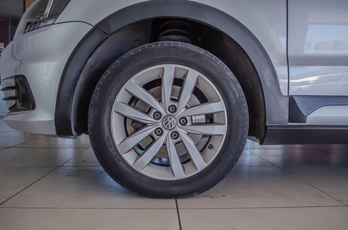 Imagen 17 de 25 de Volkswagen Suran Track 1.6 2018