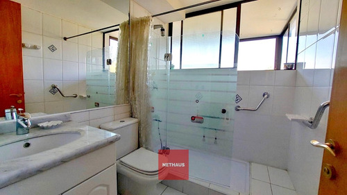 Nethaus Vende Gran Depto. 4d + 4b + 2 Est.+ 1 Bod. Vitacura
