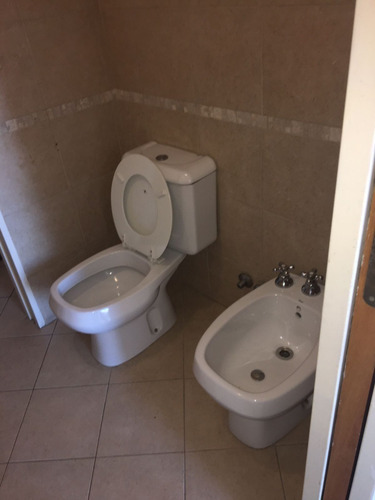 Imagen 9 de 12 de Departamento Venta Lanus Oeste