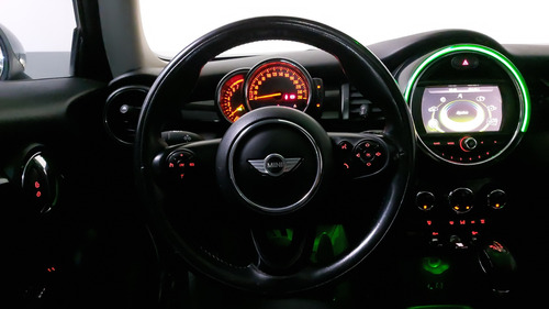 Mini Cooper 1.5 COOPER CHILI AT