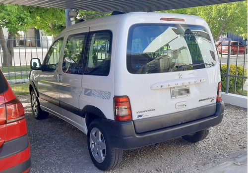 Imagen 4 de 10 de Peugeot Partner Patagonica Vtc Plus 1.6 Hdi 92 2013