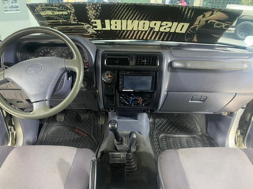 Imagen 5 de 7 de Toyota Meru