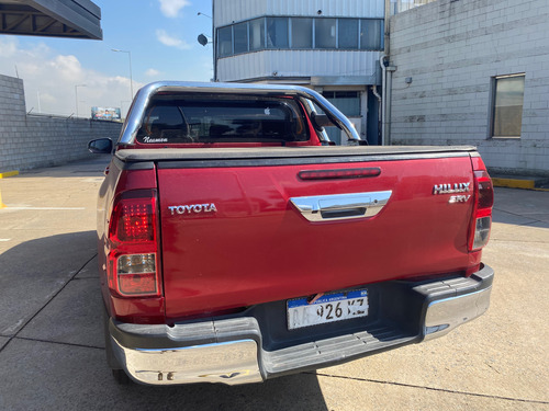 Toyota Hilux Pick-Up 2.8 Cd Srv 177cv 4x2