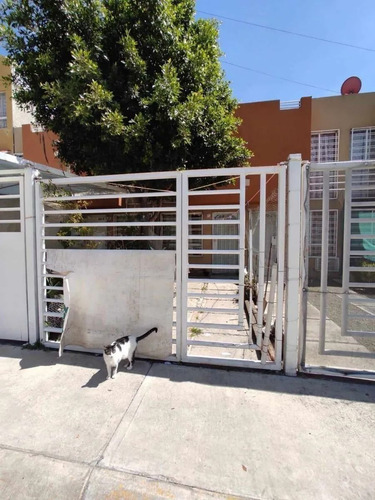Casa En Venta En Los Heroes Ozumbilla, Tecamac