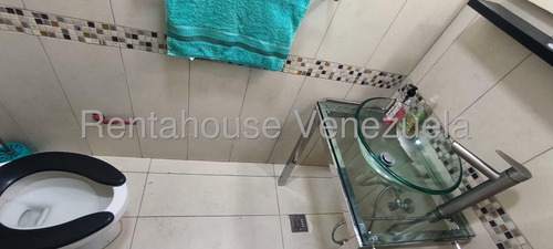 Ss: Alquila Oficina En Chuao De 93.8 M2, Amoblada