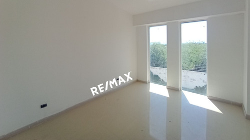 Imagen 14 de 20 de Town House En Urb. Sol Del Este, Pampatar