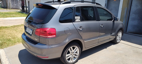 Imagen 2 de 2 de Volkswagen Suran 2016 1.6 Highline Msi 110cv