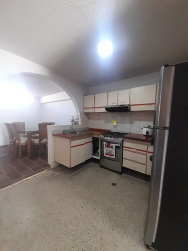 Imagen 2 de 14 de Venta De Casa, Ubicada En Altos De Paramillo. Adlz