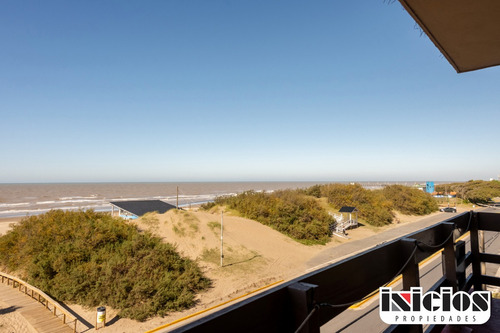 Departamento Mar De Ajó: Buenos Aires 15 Esquina Costanera - C324