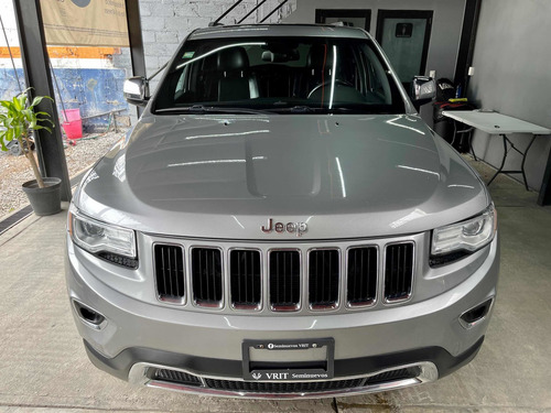 Imagen 4 de 15 de Jeep Grand Cherokee 2015 3.6 Limited Lujo V6 4x2 At