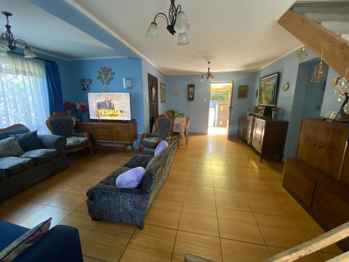 Gran Casa En Venta En Avenida Macul