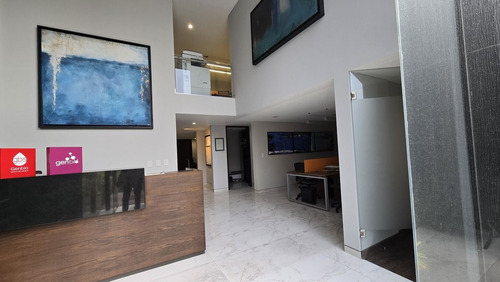 Casa Para Oficinas En Venta En Jardines Del Pedregal