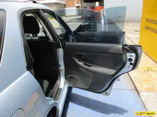 Subaru Impreza 1600cc Mt Aa