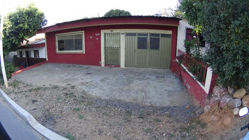 Casa En Venta En Los Patios. Cod V16779