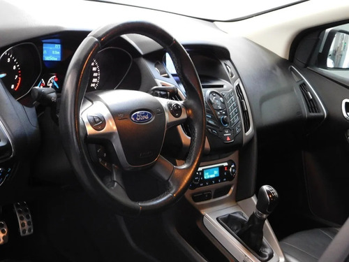 Ford Focus Iii 2.0 Sedan Se - Dubai Autos