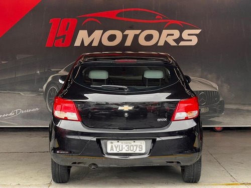 Chevrolet Onix 1.0 Mpfi Ls 8v Flex 4p Manual