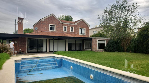 Venta Casa Pilar
