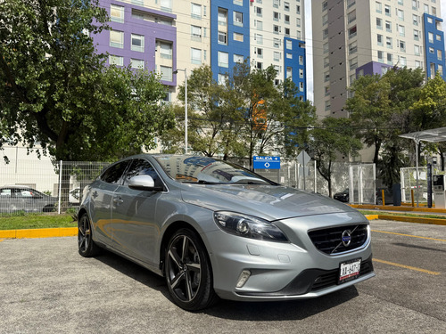 Volvo V40 2.0 R - Design T5 At